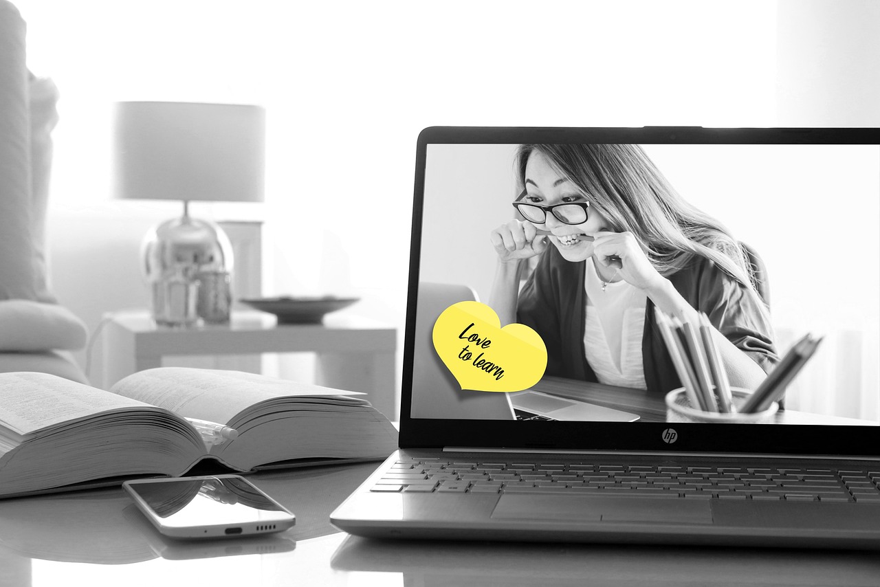 The Role of VR in Developing Operational Planning Skills